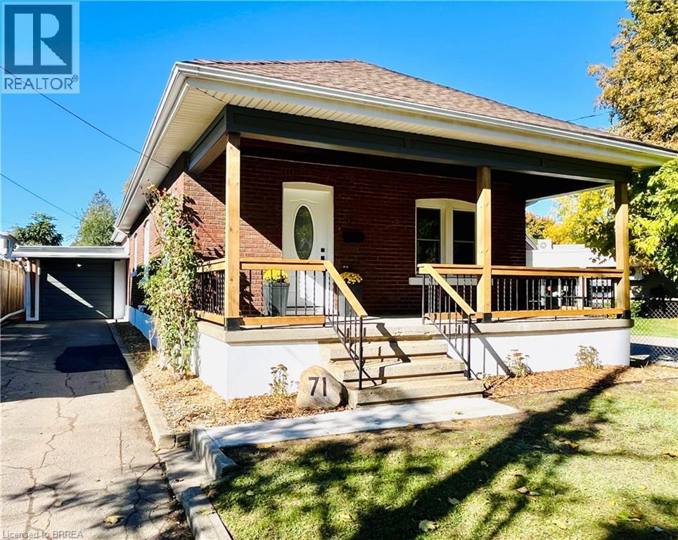 71 SHERWOOD Drive, Brantford, Ontario