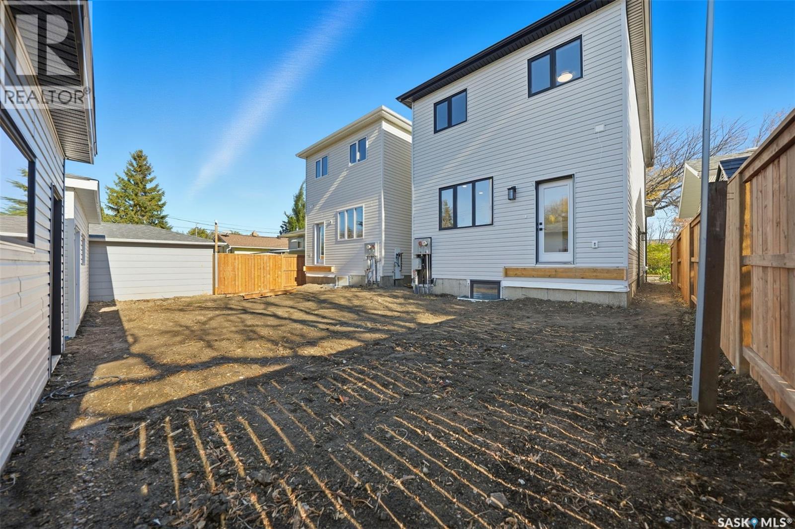 1914 Herman Avenue, Saskatoon, Saskatchewan  S7M 0M8 - Photo 41 - SK021188