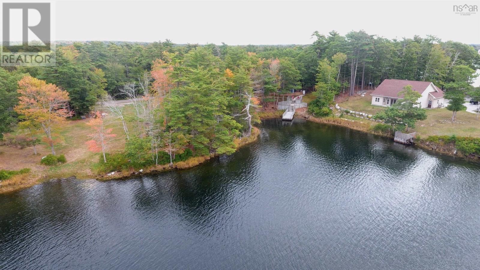 74 Mcgills Point Lane, Shelburne, Nova Scotia  B0T 1W0 - Photo 3 - 202524533