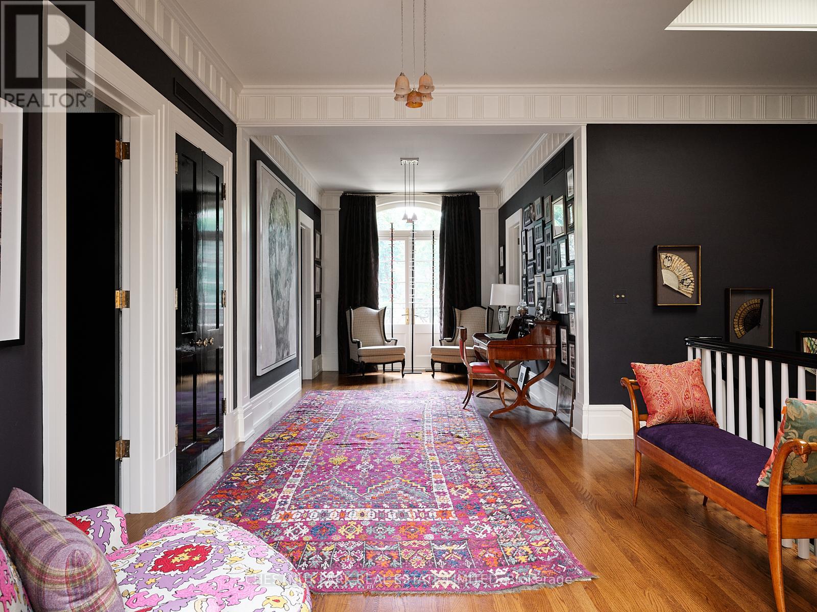 10 Shorncliffe Avenue, Toronto, Ontario  M4V 1T1 - Photo 22 - C12502300