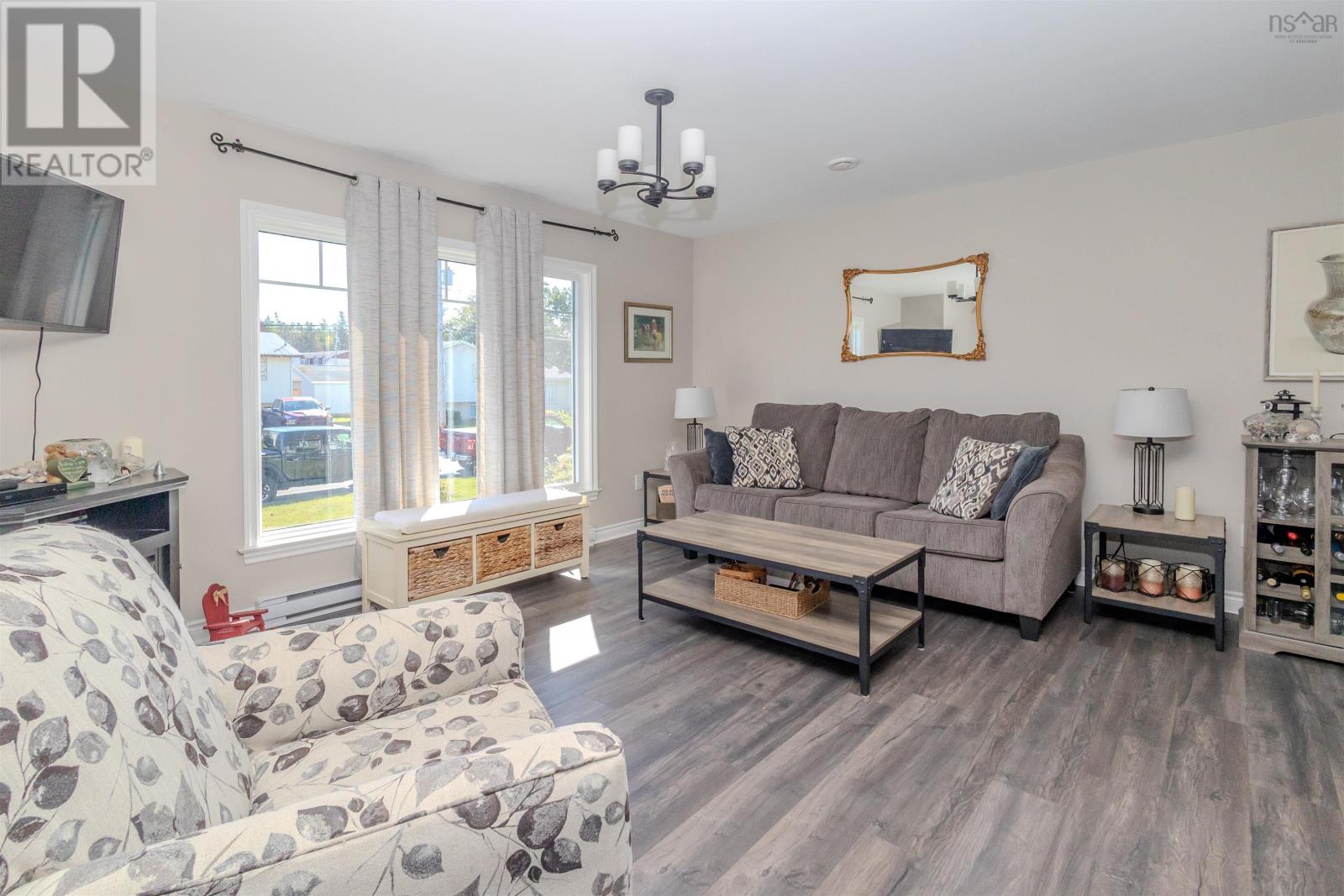 736 Cottage Road, Sydney, Nova Scotia  B1P 6S6 - Photo 21 - 202525615