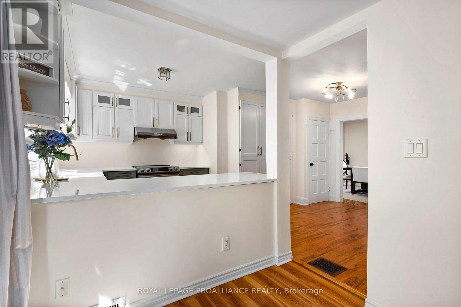 190 Macdonald Avenue, Belleville, Ontario K8N 3Y3 - Photo 15 - X12507122