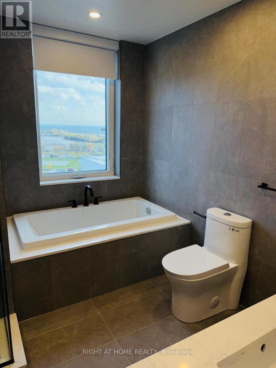 1303 - 1050 Eastern Avenue, Toronto (The Beaches), Ontario  M4L 0B7 - Photo 14 - E12469754