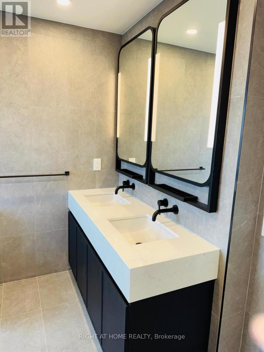 1303 - 1050 Eastern Avenue, Toronto, Ontario  M4L 0B7 - Photo 14 - E12484300