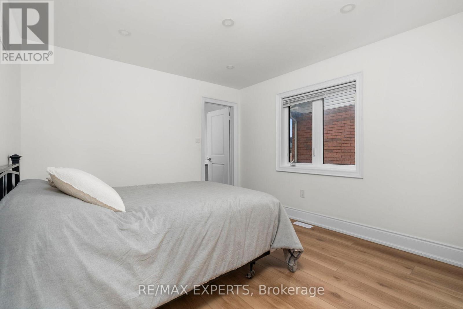 1430 Farrow Crescent, Innisfil (Alcona), Ontario  L9S 0L6 - Photo 21 - N12506570