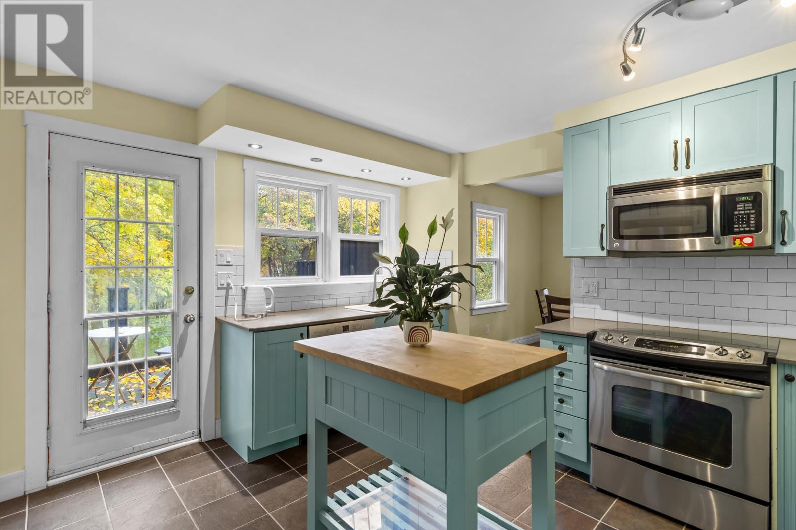 149 Waterford Bridge Road, St. John's, Newfoundland & Labrador  A1E 1C7 - Photo 10 - 1292287