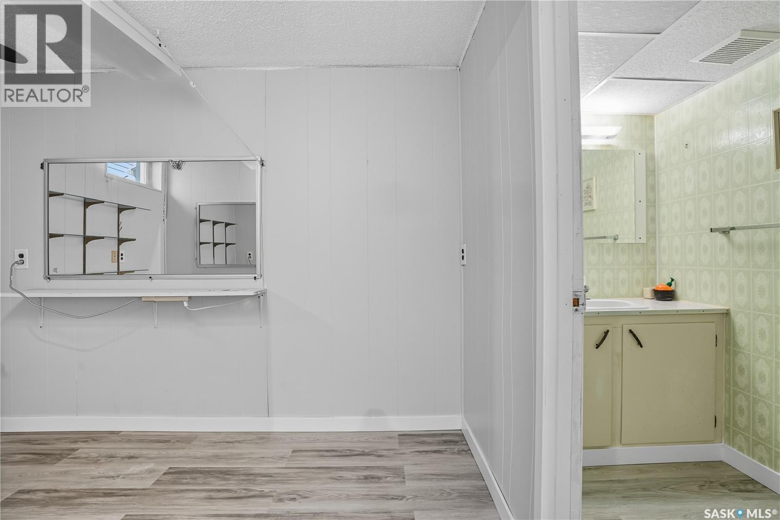 56 Franklin Street, Regina, Saskatchewan  S4R 4E6 - Photo 32 - SK022350