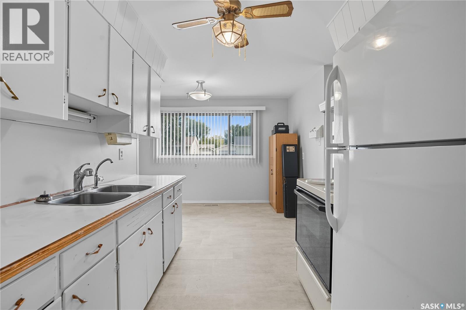 56 Franklin Street, Regina, Saskatchewan  S4R 4E6 - Photo 9 - SK022350