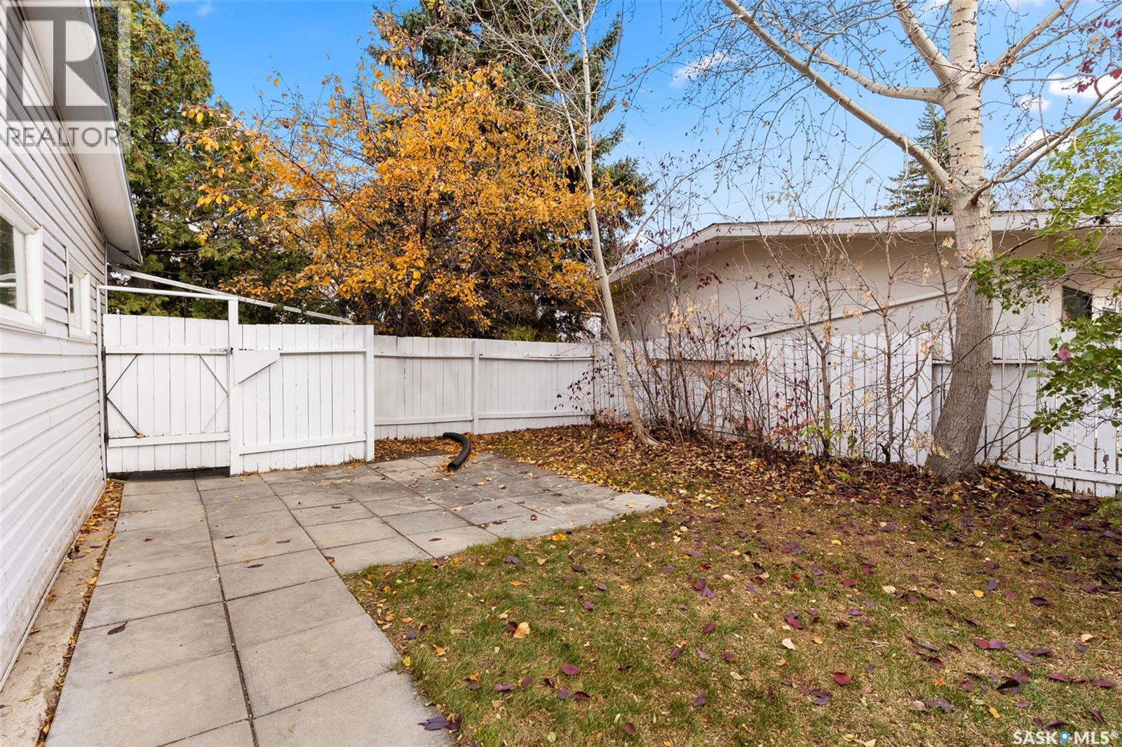 2251 Jubilee Avenue, Regina, Saskatchewan  S4S 3V3 - Photo 30 - SK022333