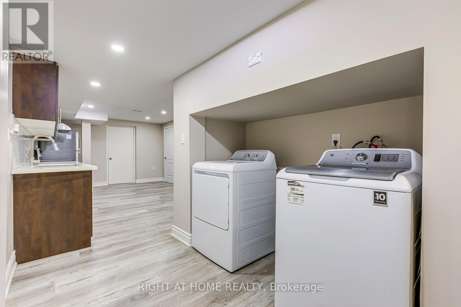 Bsmt - 99 Masters Green Crescent, Brampton (Snelgrove), Ontario  L7A 3K3 - Photo 17 - W12296924