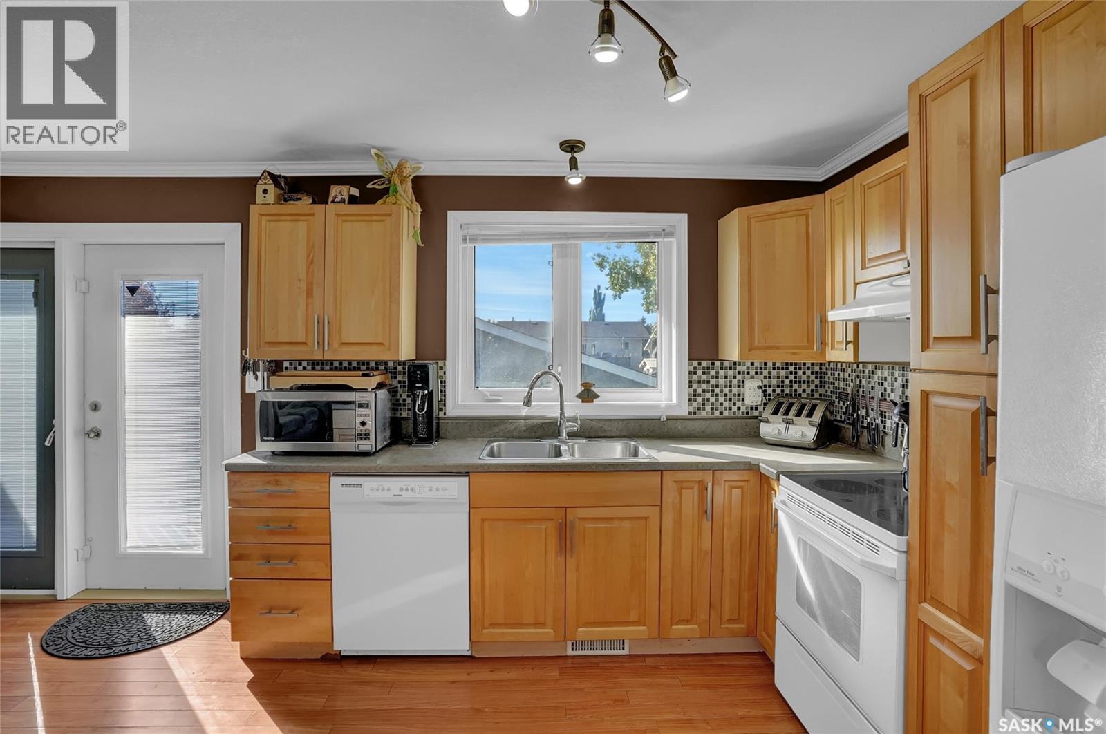 1631 Glendale Street, Moose Jaw, Saskatchewan  S6K 1A9 - Photo 16 - SK022203