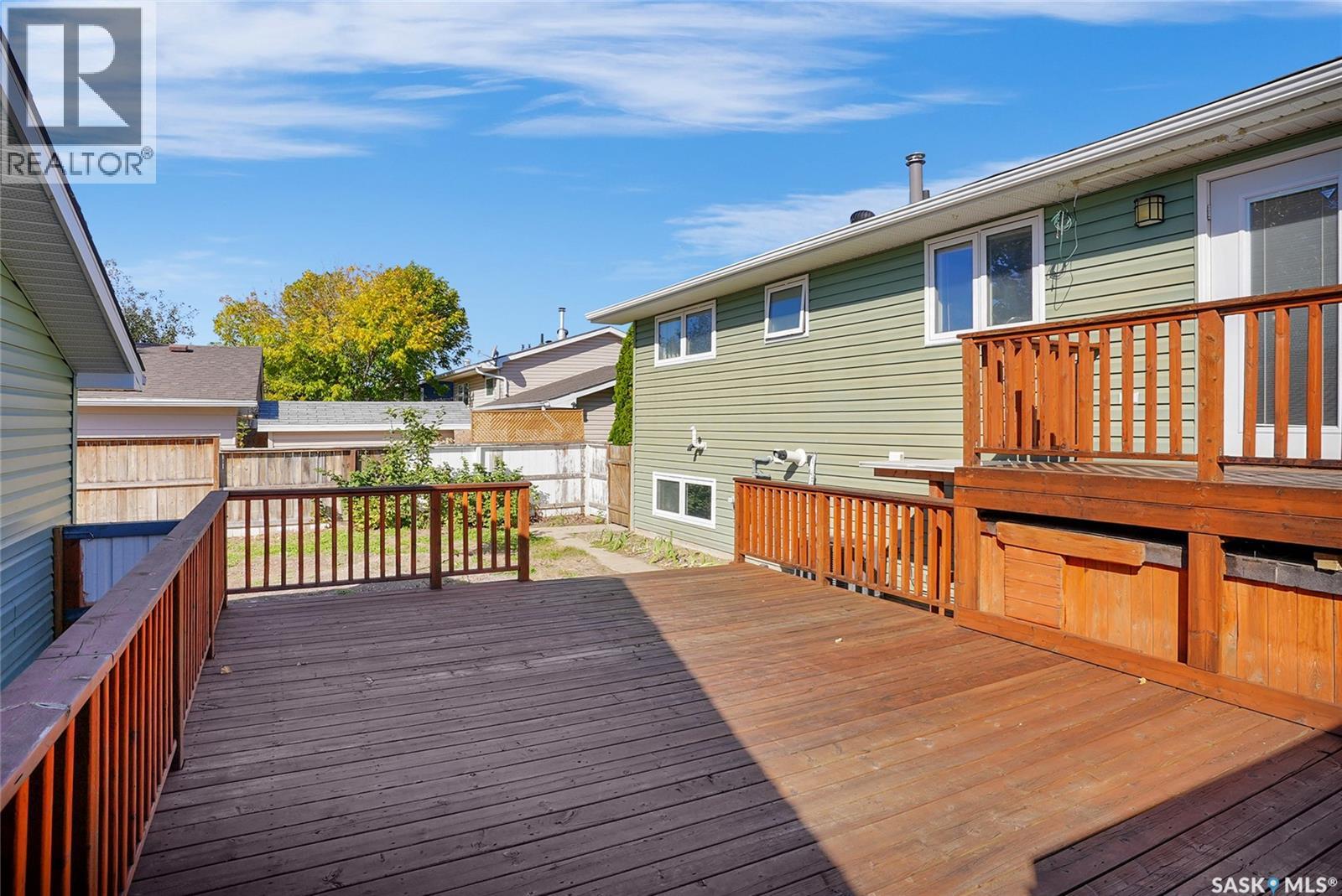 1631 Glendale Street, Moose Jaw, Saskatchewan  S6K 1A9 - Photo 38 - SK022203