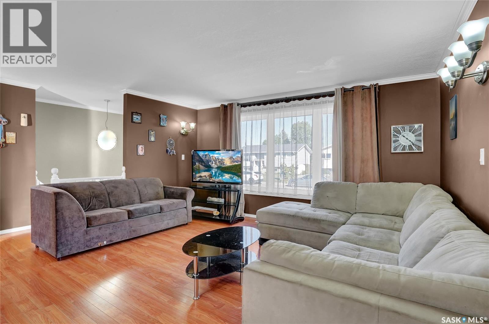 1631 Glendale Street, Moose Jaw, Saskatchewan  S6K 1A9 - Photo 6 - SK022203