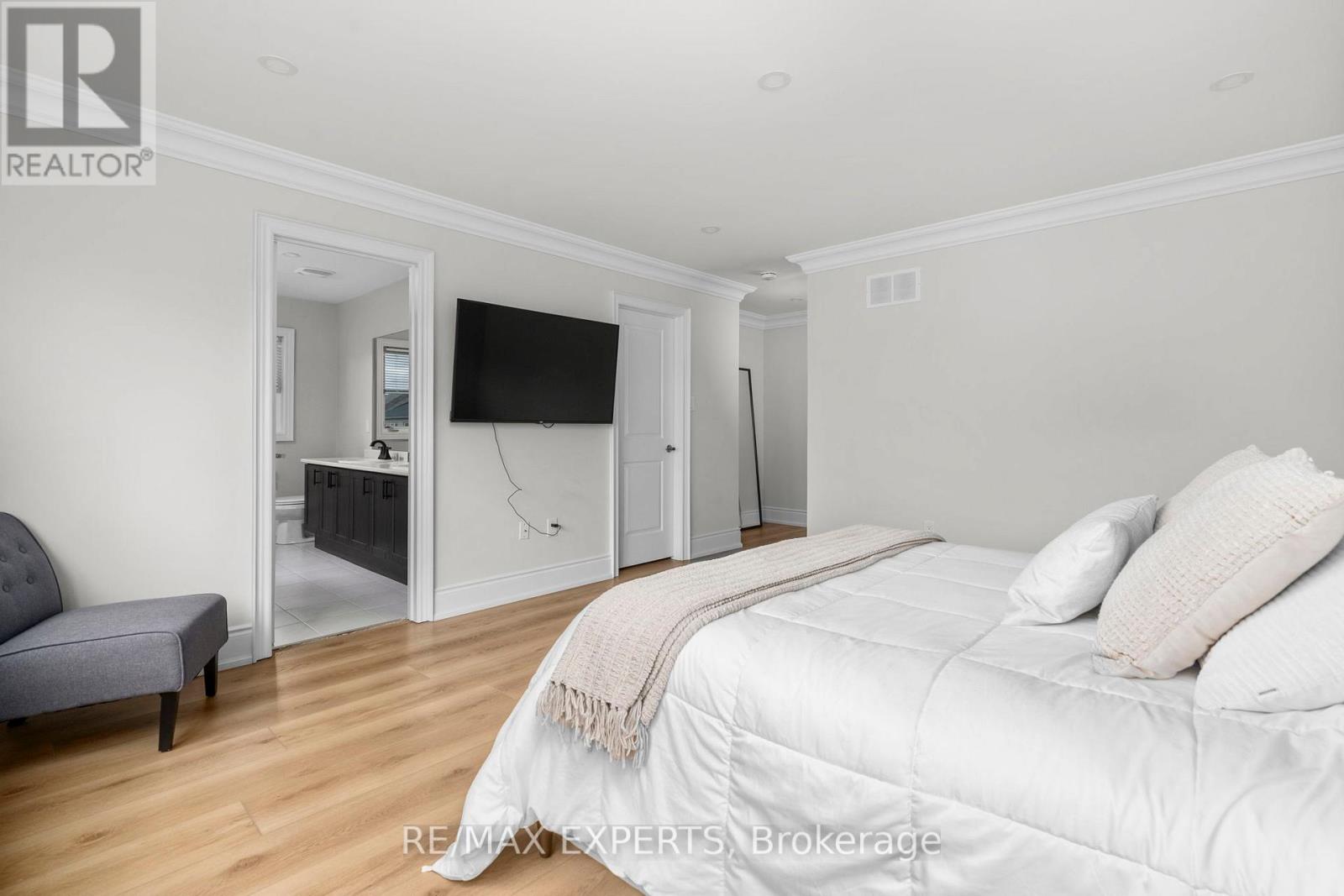 1430 Farrow Crescent, Innisfil (Alcona), Ontario  L9S 0L6 - Photo 32 - N12506570