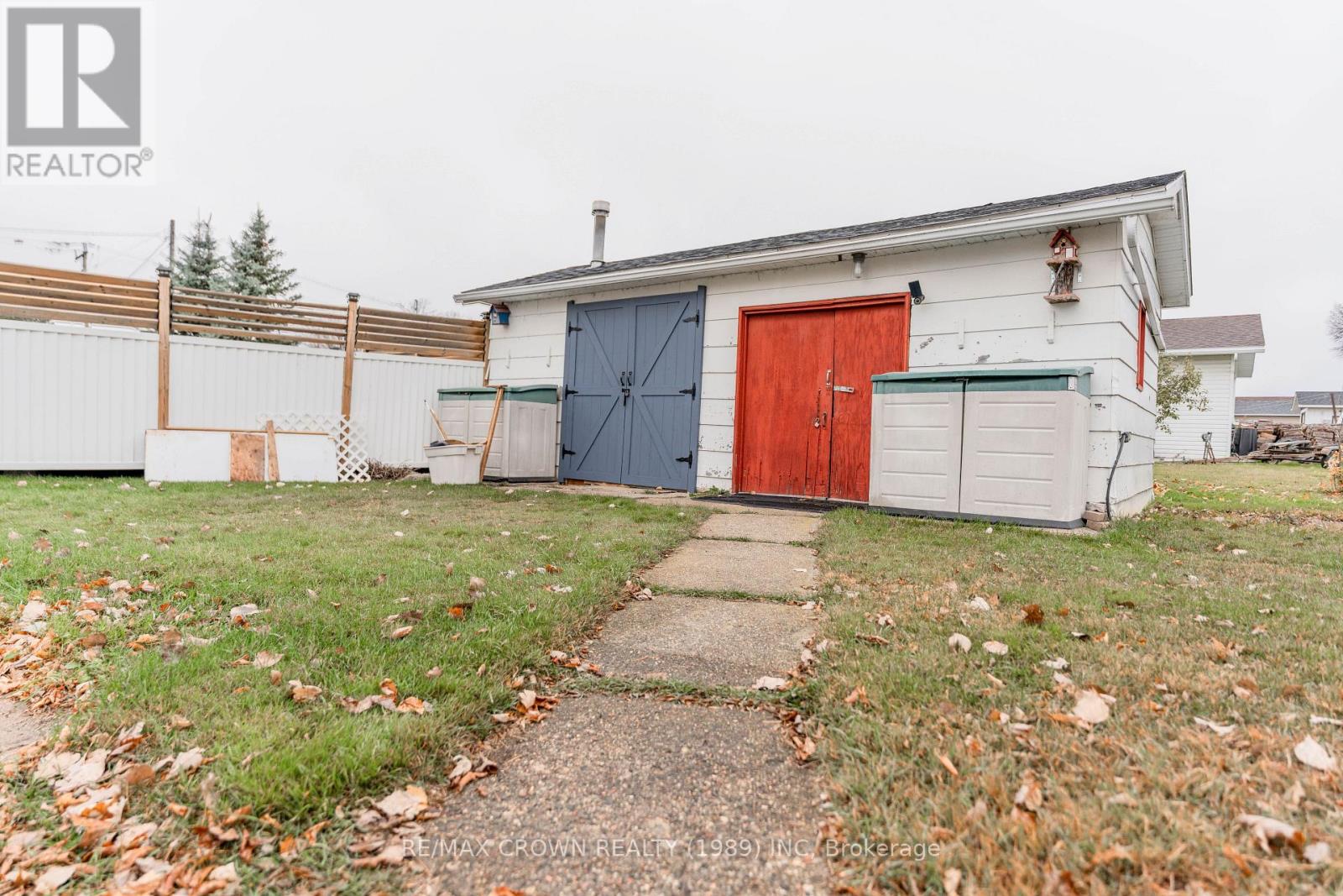 2 Vanier Street, Kapuskasing, Ontario P5N 2P3 - Photo 3 - T12507078