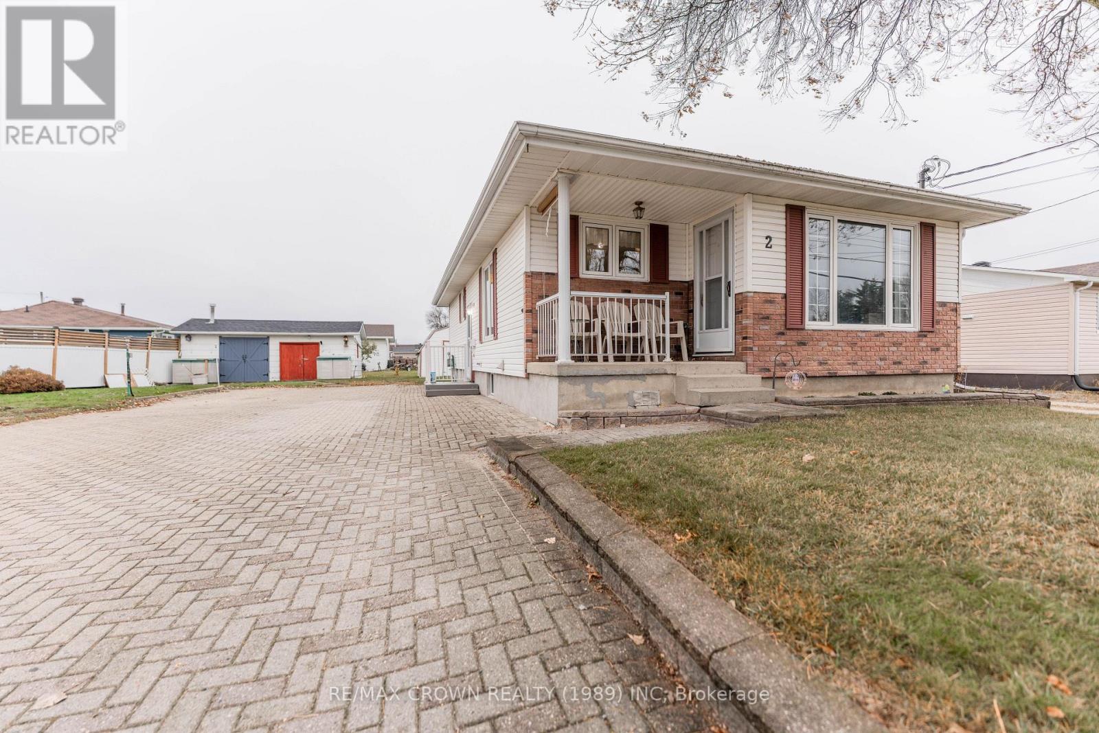 2 Vanier Street, Kapuskasing, Ontario P5N 2P3 - Photo 41 - T12507078