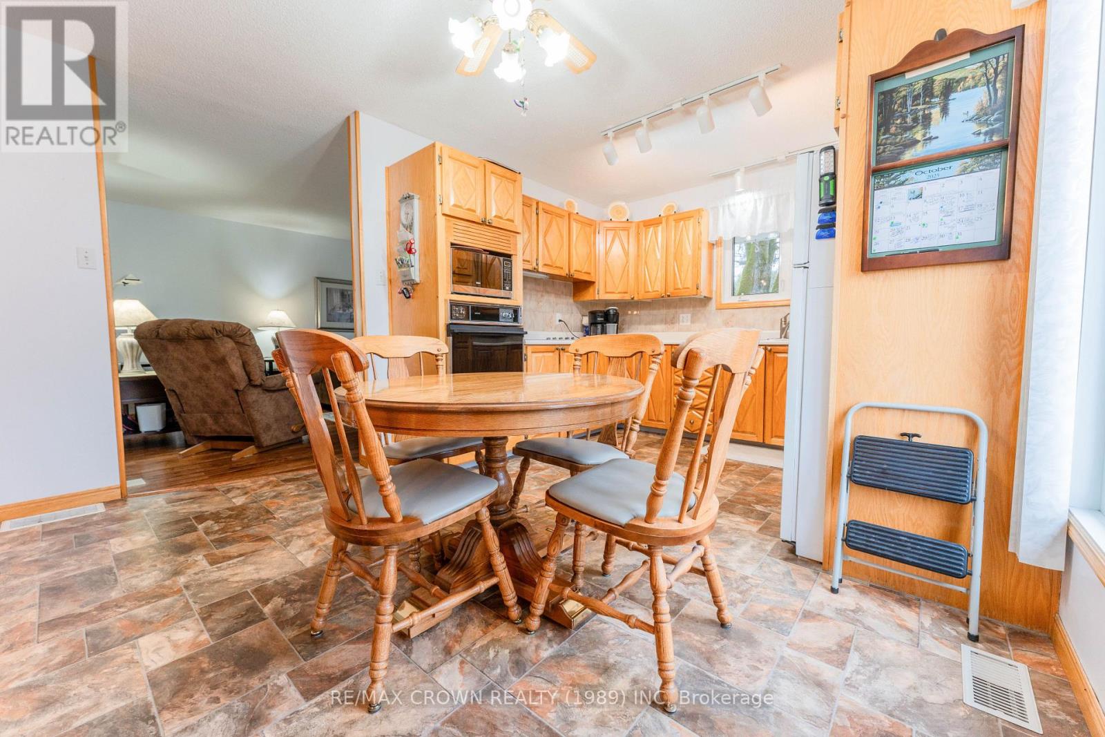 2 Vanier Street, Kapuskasing, Ontario P5N 2P3 - Photo 6 - T12507078