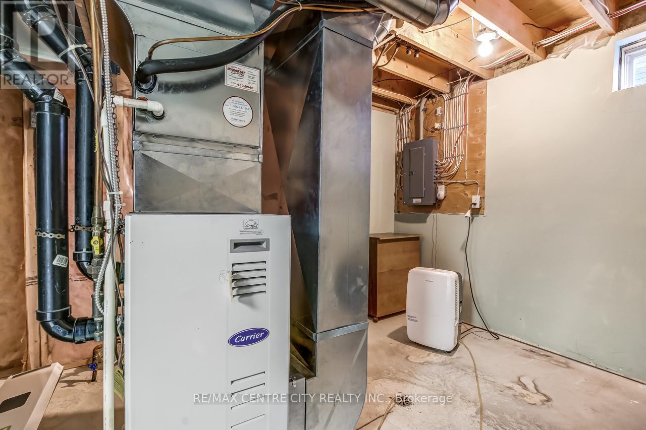 11 Axford Parkway, St. Thomas, Ontario  N5R 6E6 - Photo 23 - X12507008