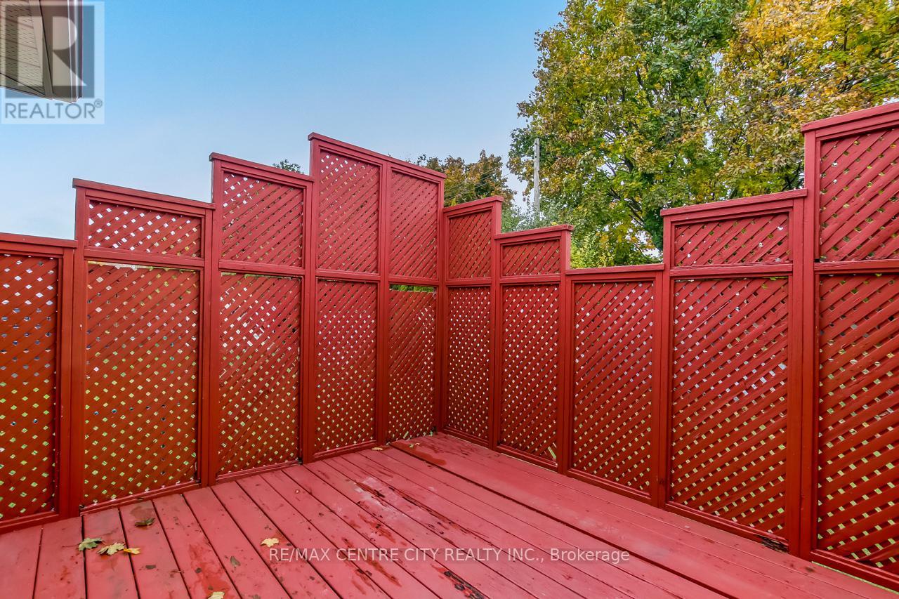 11 Axford Parkway, St. Thomas, Ontario  N5R 6E6 - Photo 24 - X12507008