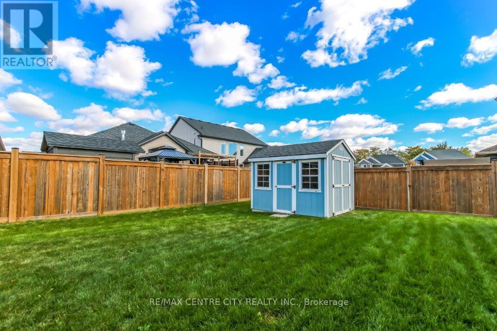 8 Redhaven Lane, St. Thomas, Ontario  N5R 0K2 - Photo 32 - X12507066