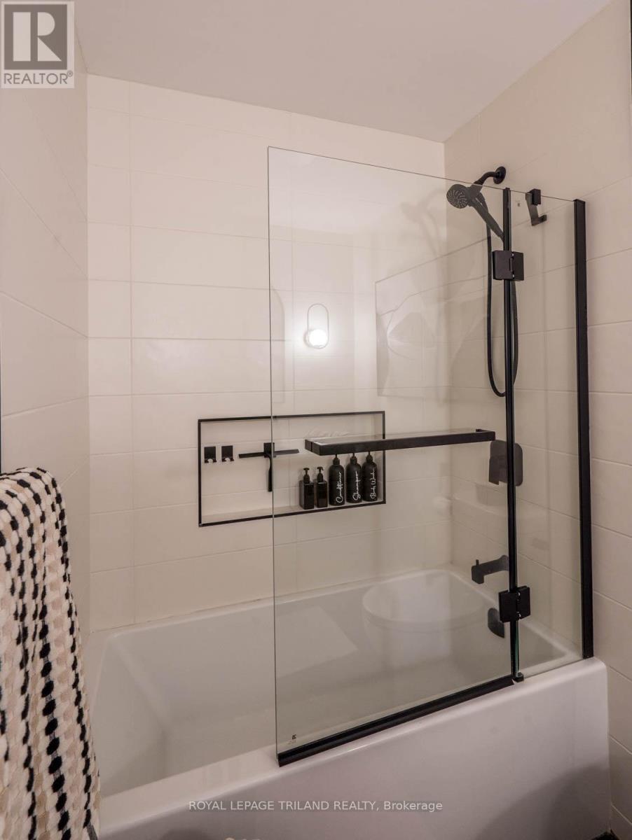 189 Andover Drive, London South, Ontario  N6J 4T8 - Photo 17 - X12507104