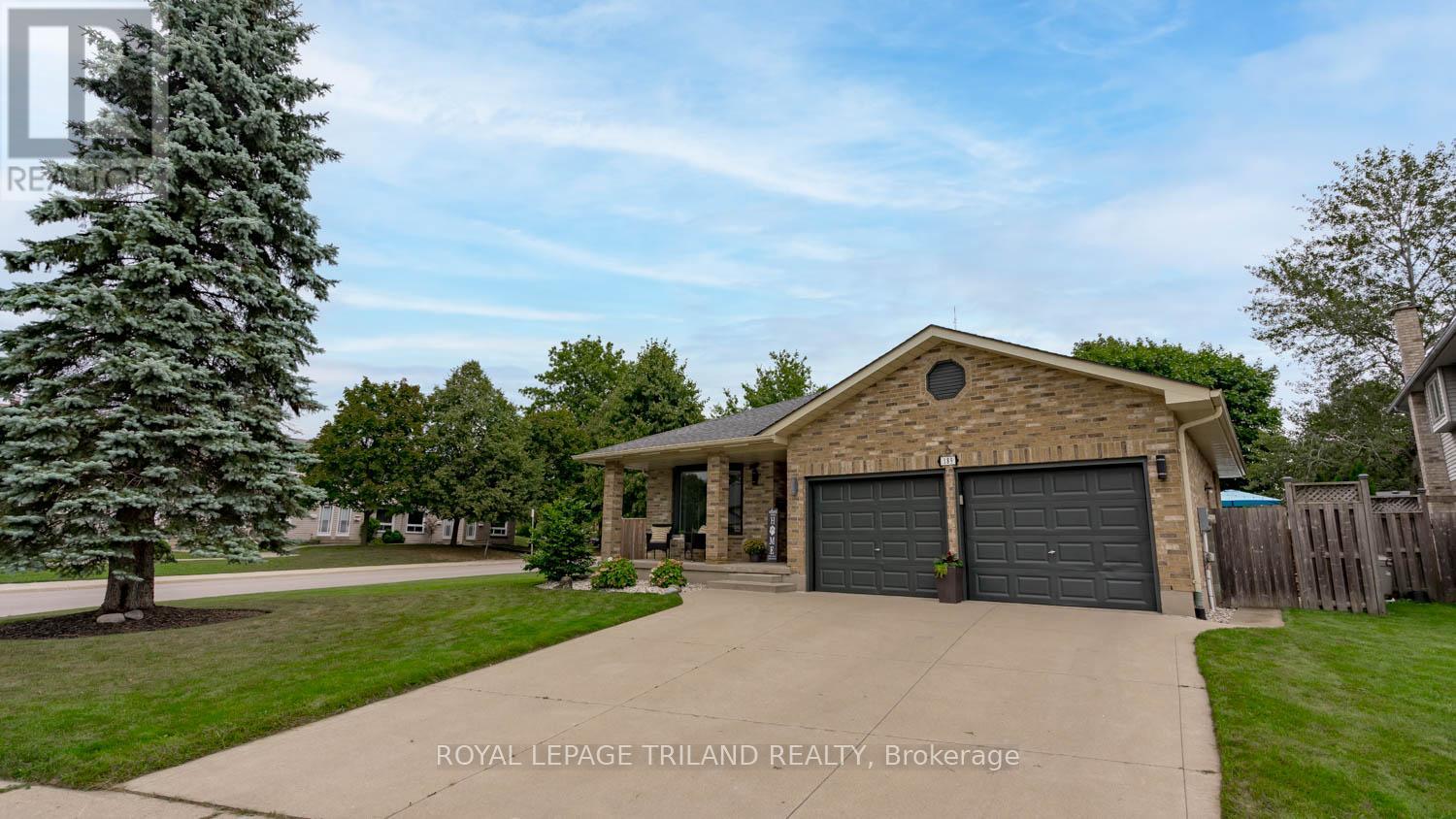 189 Andover Drive, London South, Ontario  N6J 4T8 - Photo 2 - X12507104