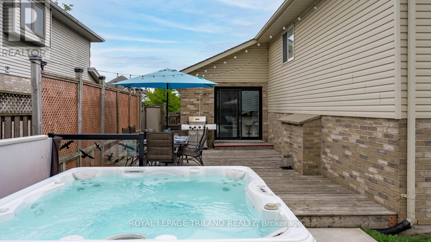 189 Andover Drive, London South, Ontario  N6J 4T8 - Photo 38 - X12507104