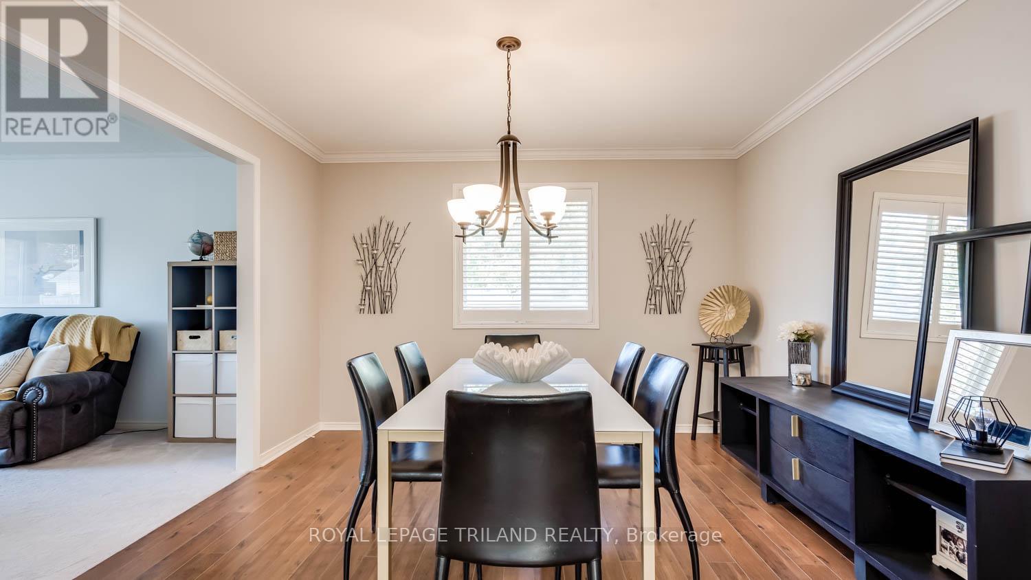 189 Andover Drive, London South, Ontario  N6J 4T8 - Photo 6 - X12507104