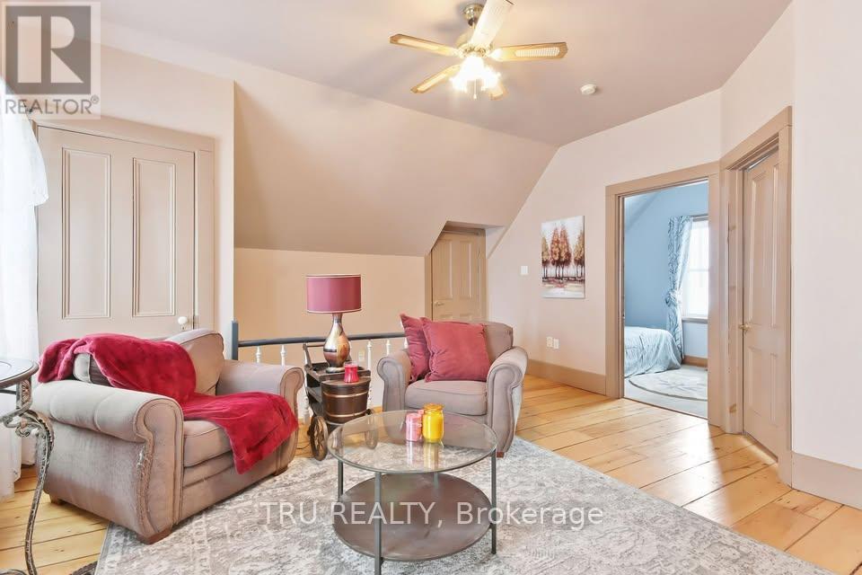 13109 County Rd 3, North Dundas, Ontario  K0C 2K0 - Photo 15 - X12507068