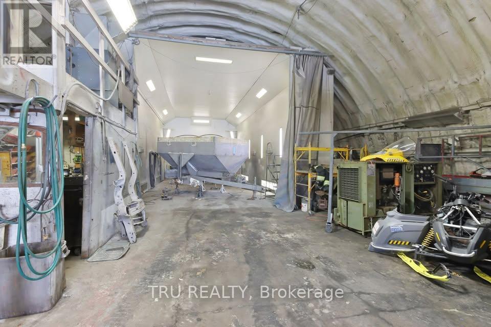 13109 County Rd 3, North Dundas, Ontario  K0C 2K0 - Photo 27 - X12507068