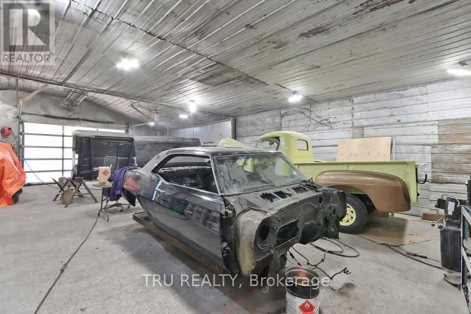 13109 County Rd 3, North Dundas, Ontario  K0C 2K0 - Photo 28 - X12507068