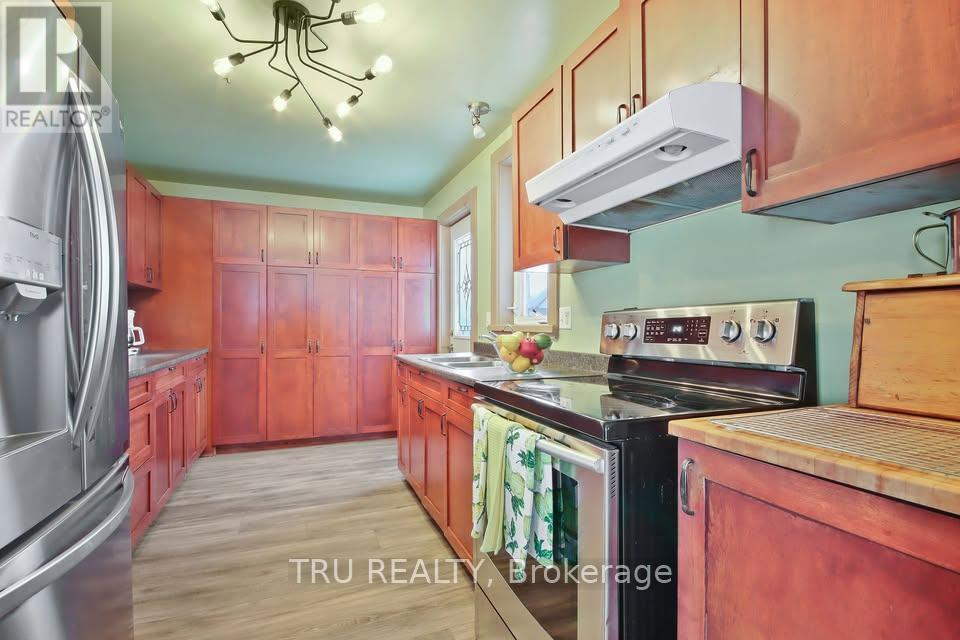 13109 County Rd 3, North Dundas, Ontario  K0C 2K0 - Photo 4 - X12507068