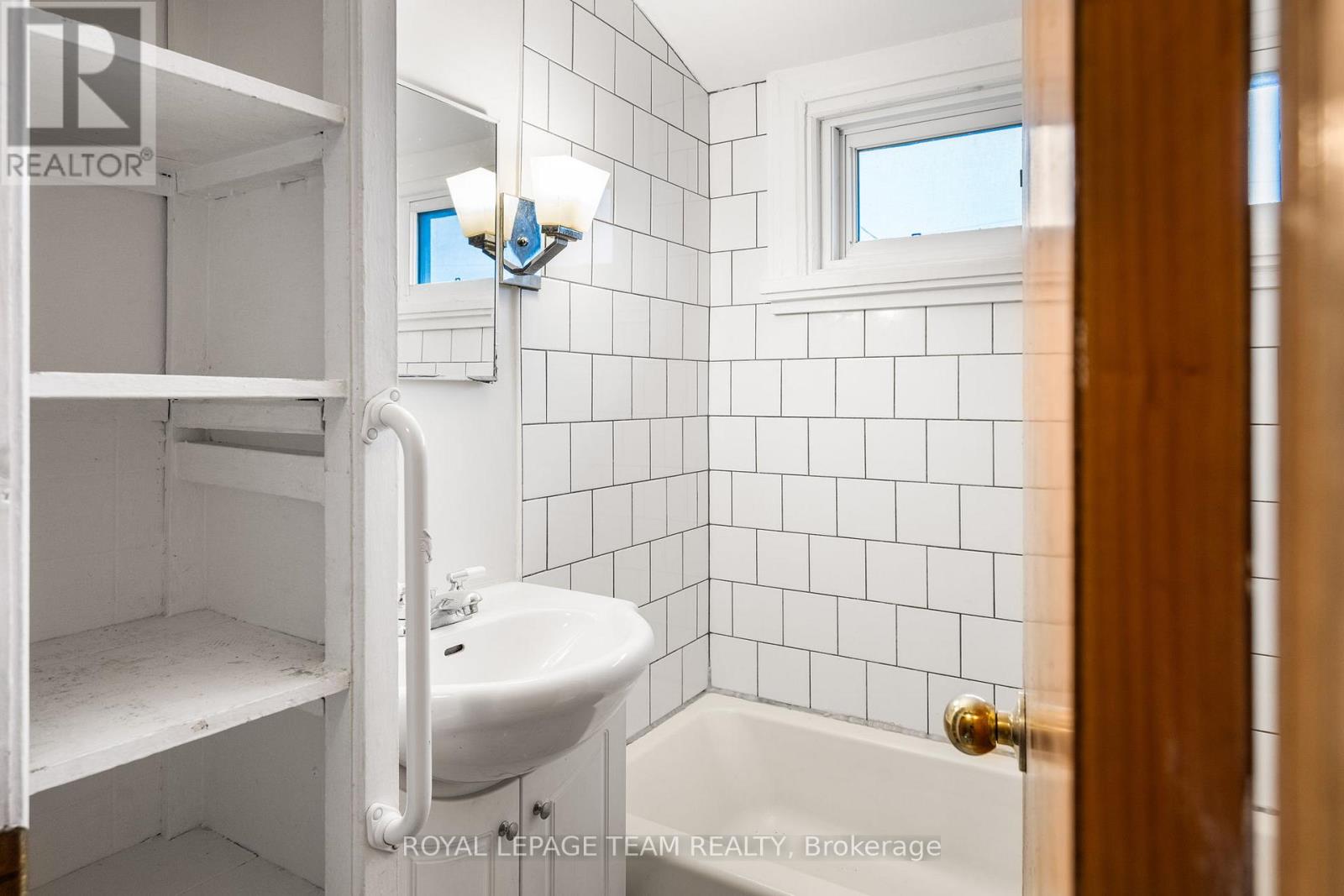 266 Daniel Street S, Arnprior, Ontario  K7S 2M2 - Photo 30 - X12507080