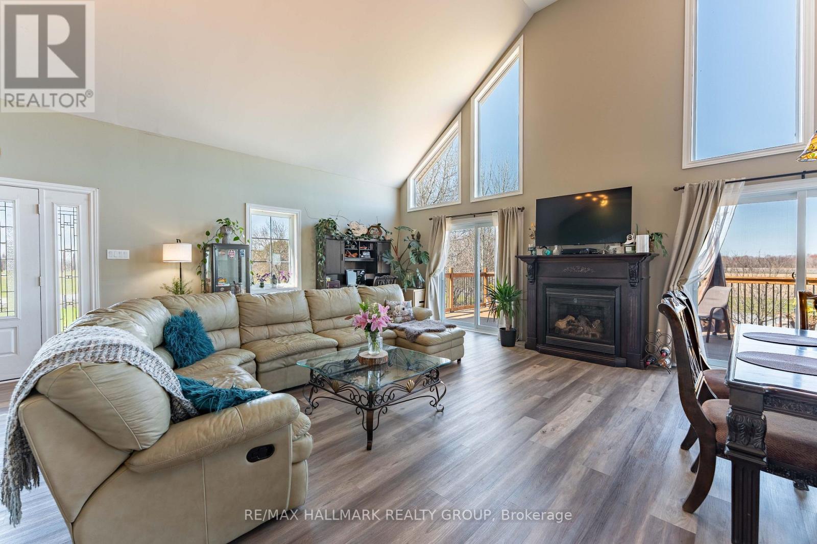 2421 Concession 8 Road, The Nation, Ontario  K0B 1N0 - Photo 12 - X12507096