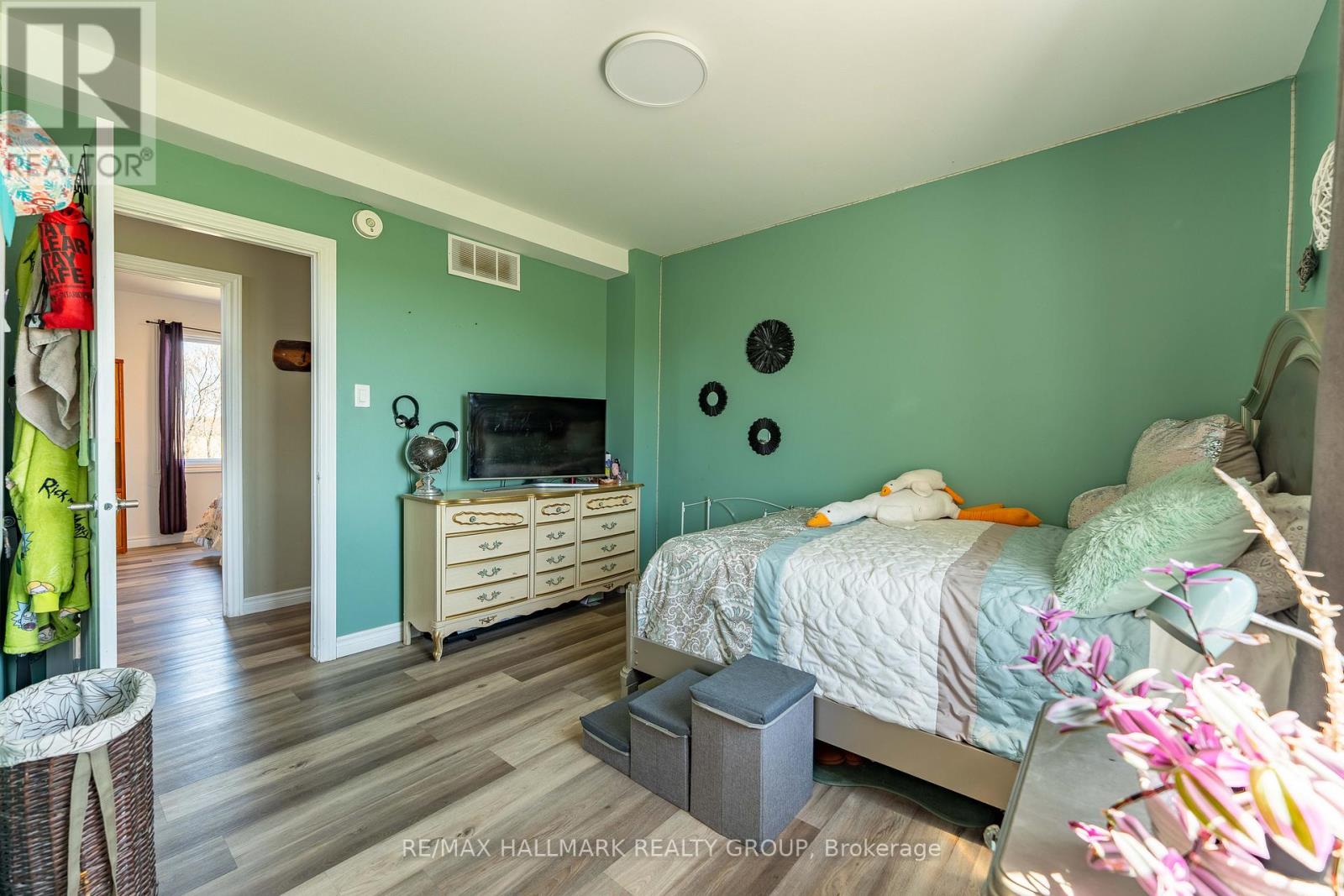 2421 Concession 8 Road, The Nation, Ontario  K0B 1N0 - Photo 24 - X12507096