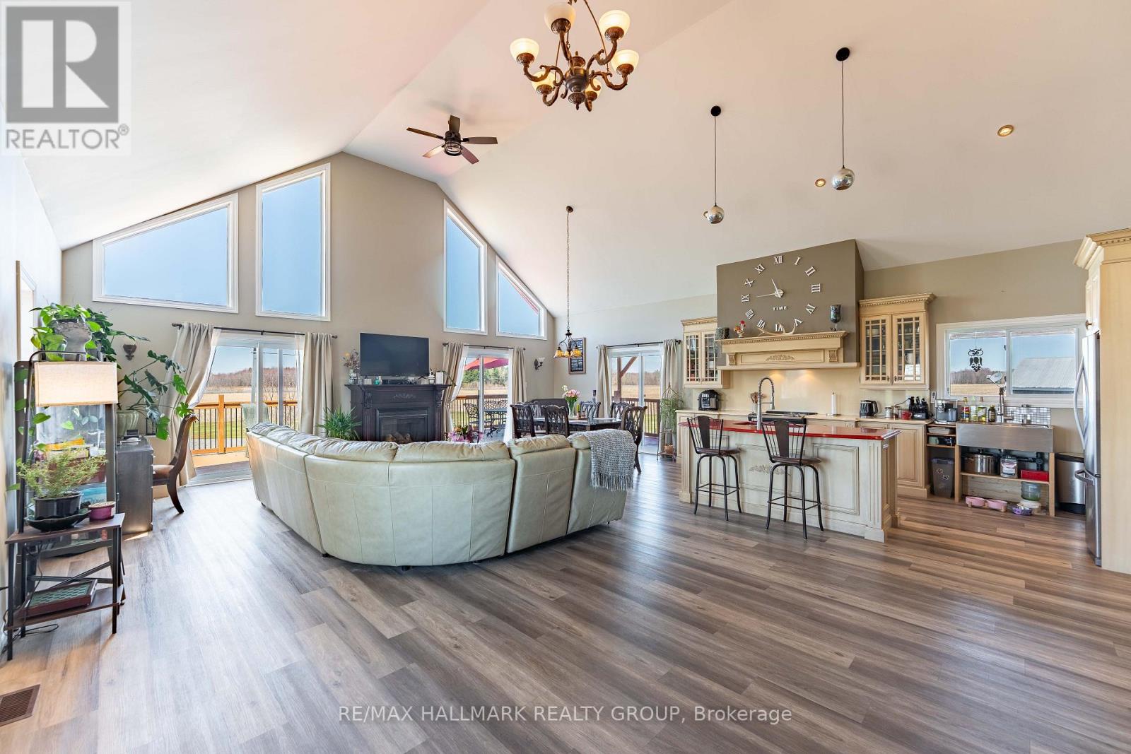 2421 Concession 8 Road, The Nation, Ontario  K0B 1N0 - Photo 7 - X12507096