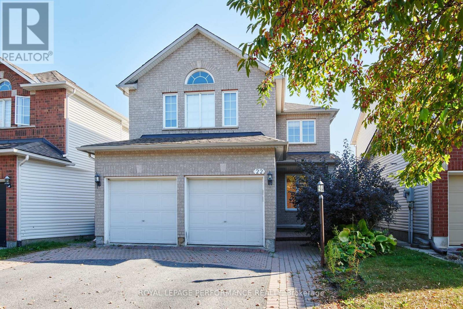 22 MOUNTAIN ASH DRIVE, Ottawa, Ontario
