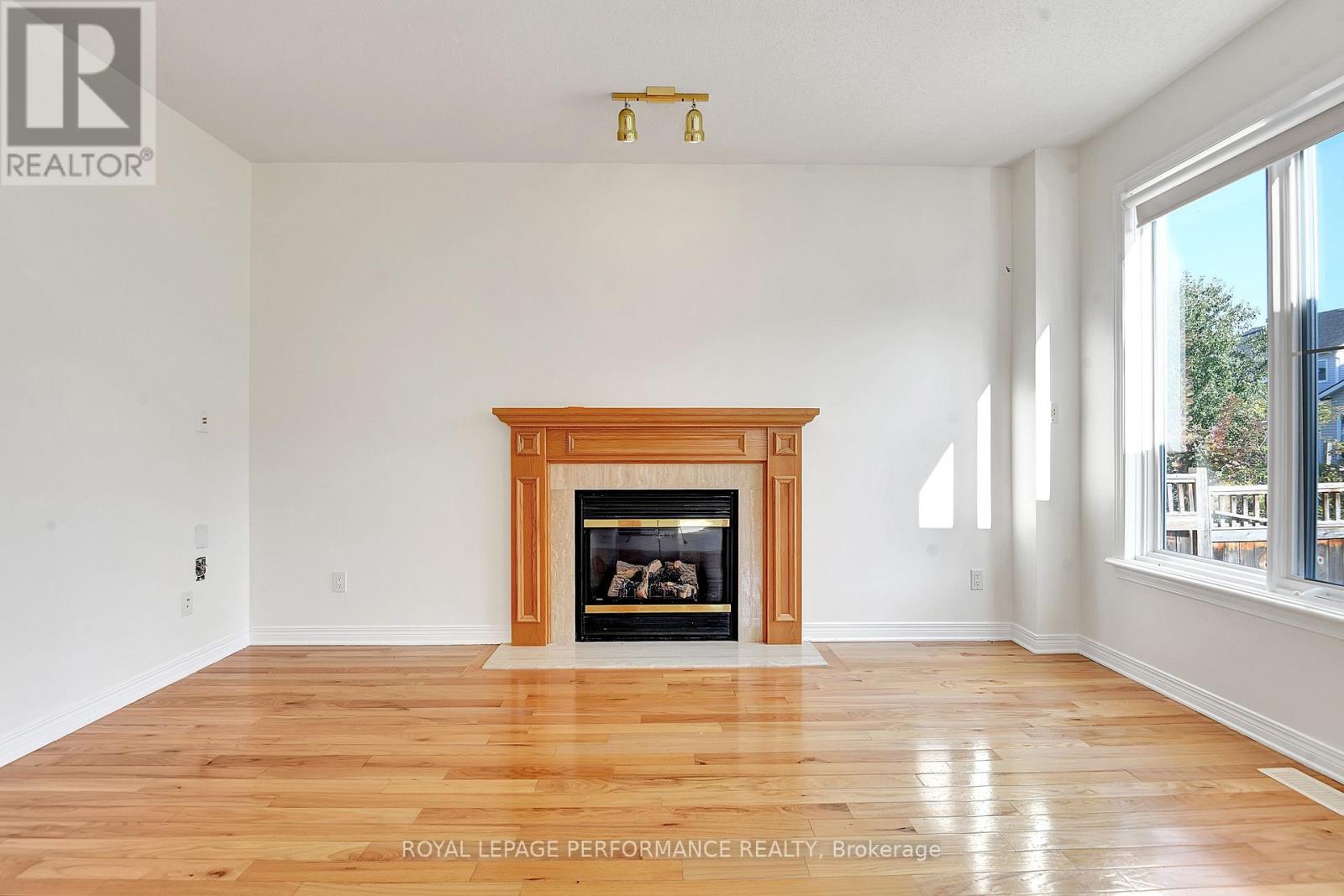 22 Mountain Ash Drive, Ottawa, Ontario  K2G 6R3 - Photo 13 - X12507106