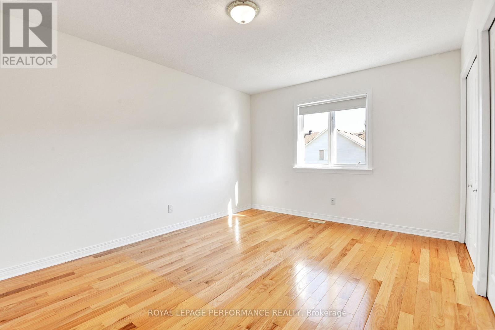 22 Mountain Ash Drive, Ottawa, Ontario  K2G 6R3 - Photo 23 - X12507106