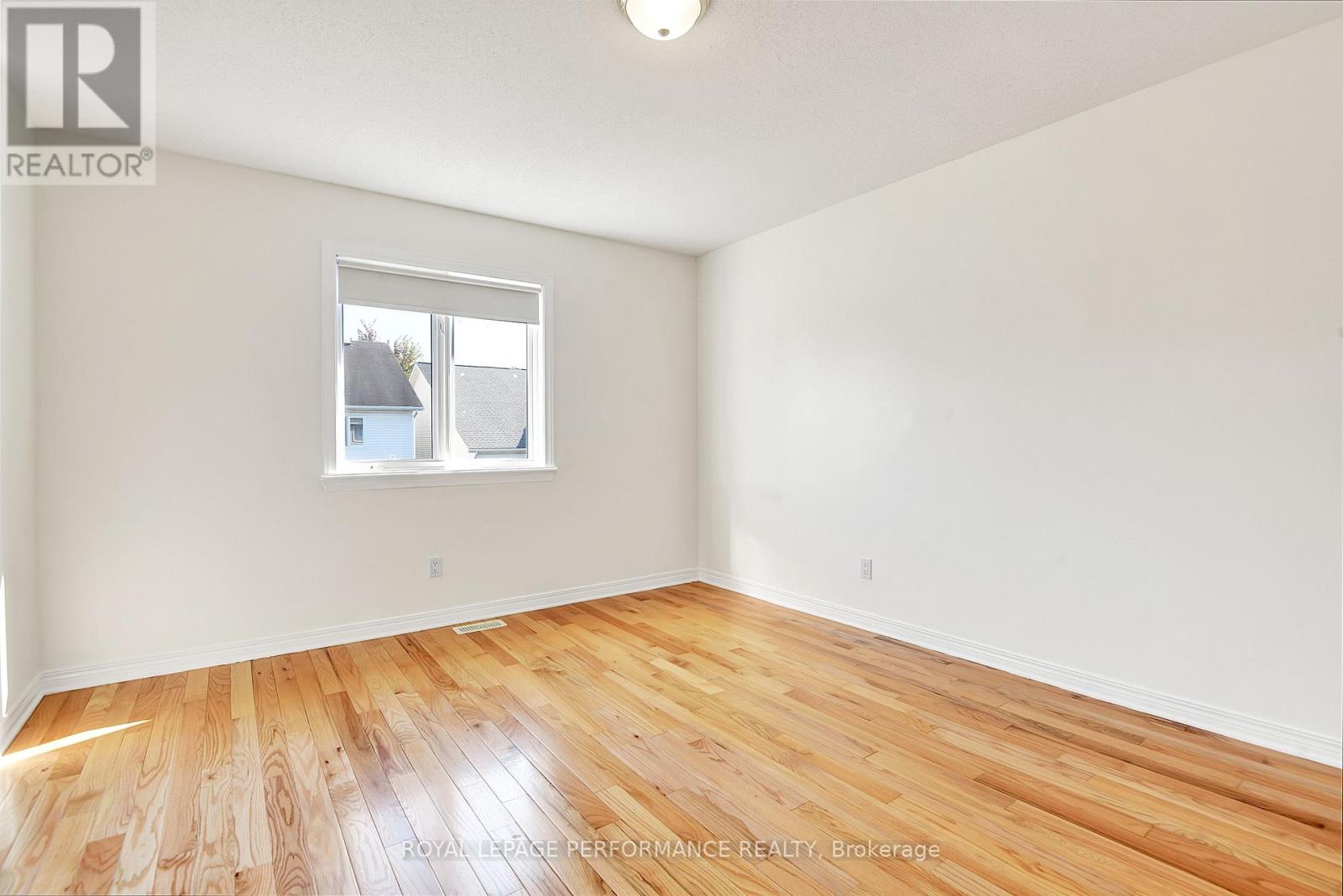 22 Mountain Ash Drive, Ottawa, Ontario  K2G 6R3 - Photo 25 - X12507106