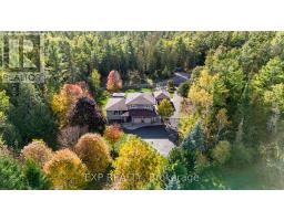 10 CARLISLE CIRCLE, Ottawa, Ontario