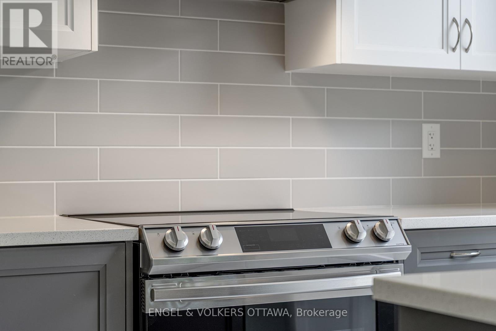 325 Elsie Macgill Walk, Ottawa, Ontario  K2W 0K7 - Photo 19 - X12507150