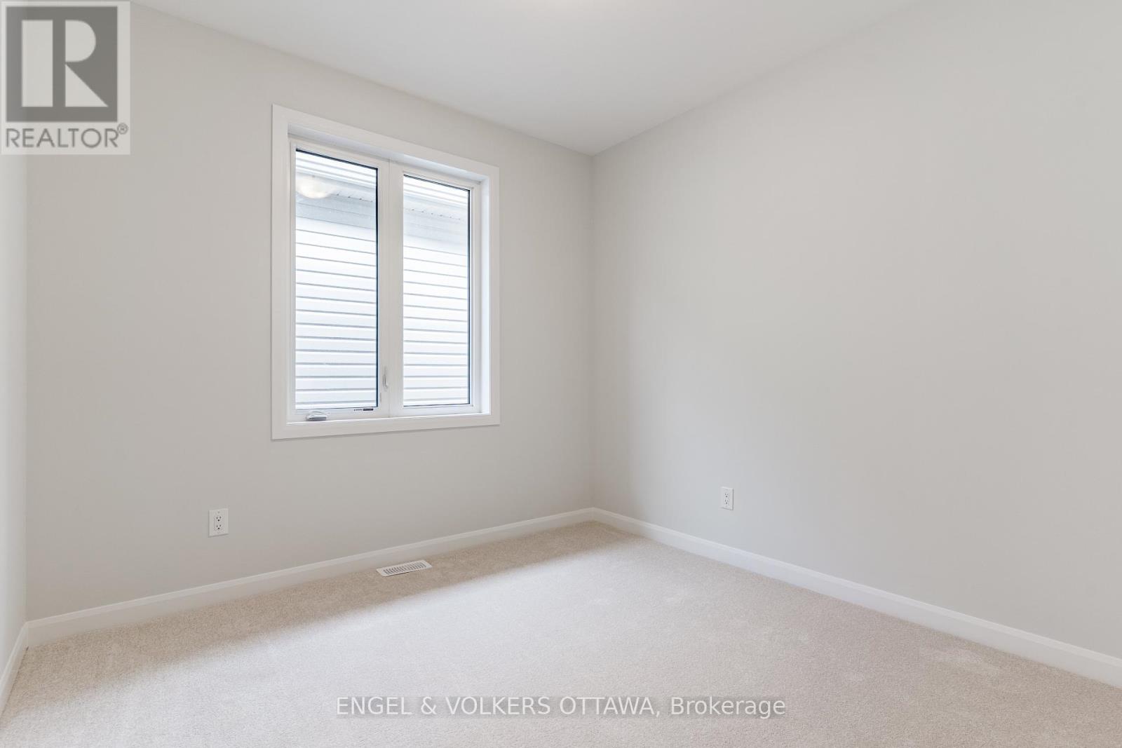 325 Elsie Macgill Walk, Ottawa, Ontario  K2W 0K7 - Photo 35 - X12507150