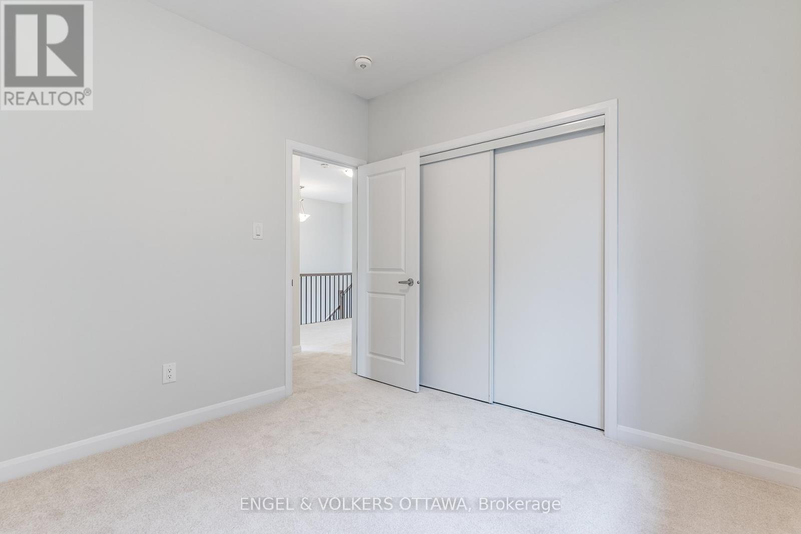 325 Elsie Macgill Walk, Ottawa, Ontario  K2W 0K7 - Photo 36 - X12507150