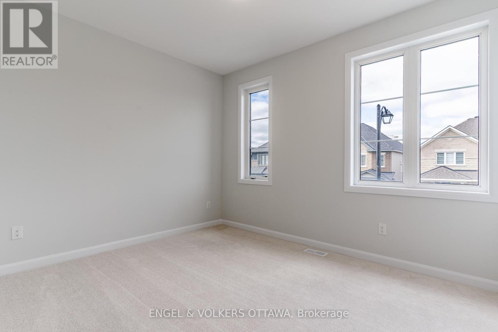 325 Elsie Macgill Walk, Ottawa, Ontario  K2W 0K7 - Photo 41 - X12507150