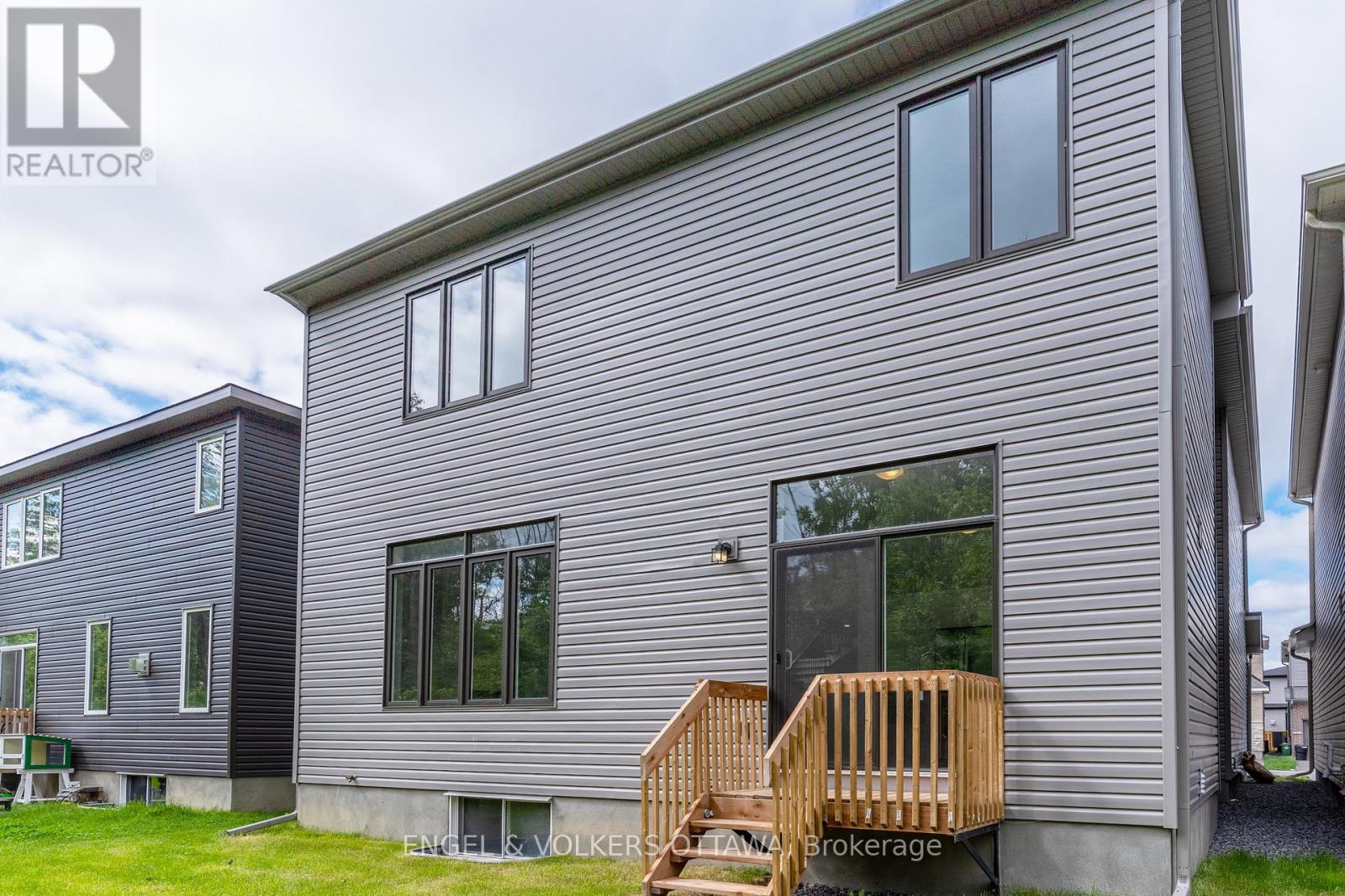 325 Elsie Macgill Walk, Ottawa, Ontario  K2W 0K7 - Photo 48 - X12507150