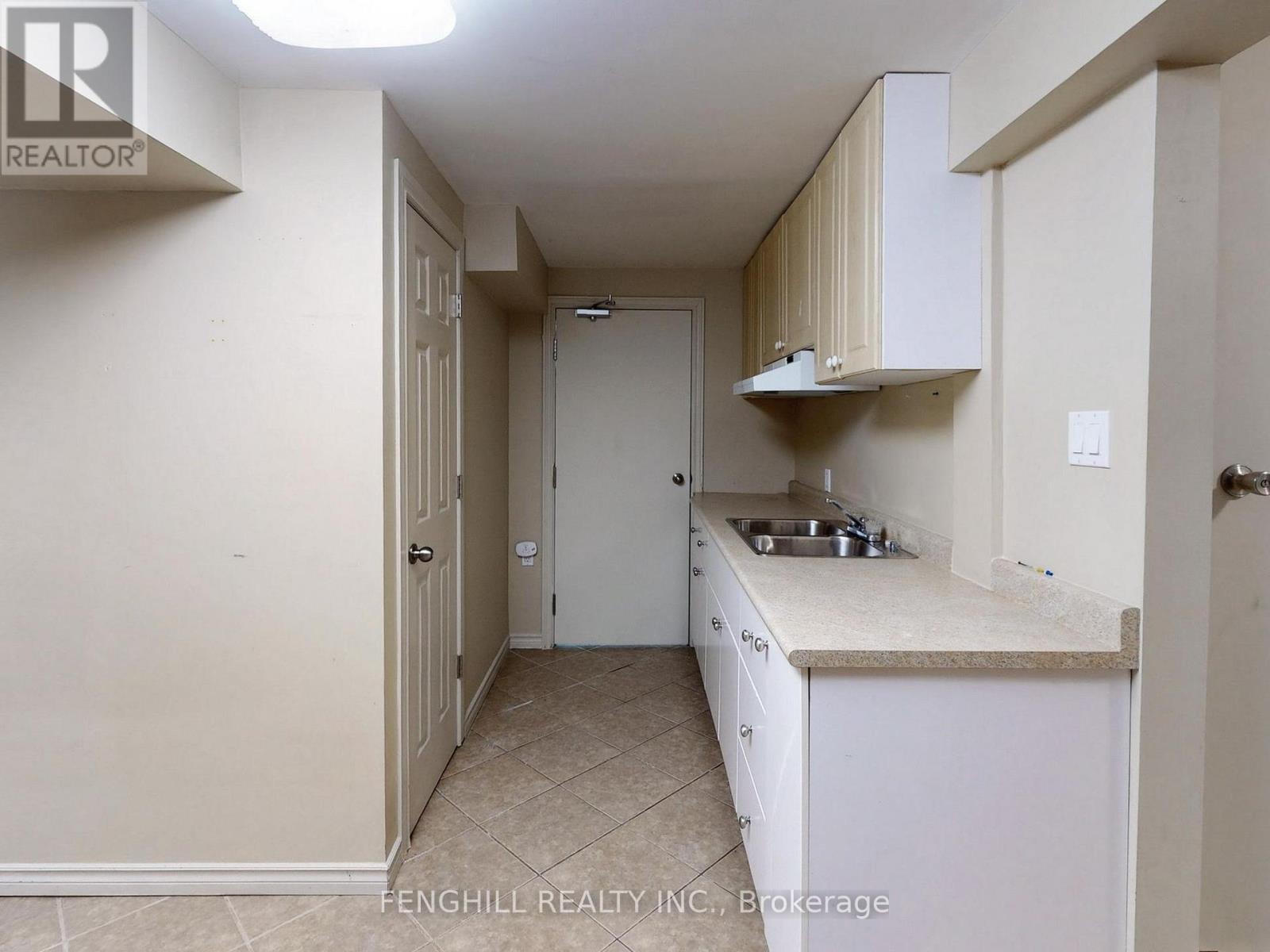 Main - 88 Millersgrove Drive, Toronto, Ontario  M2R 3R9 - Photo 19 - C12506612