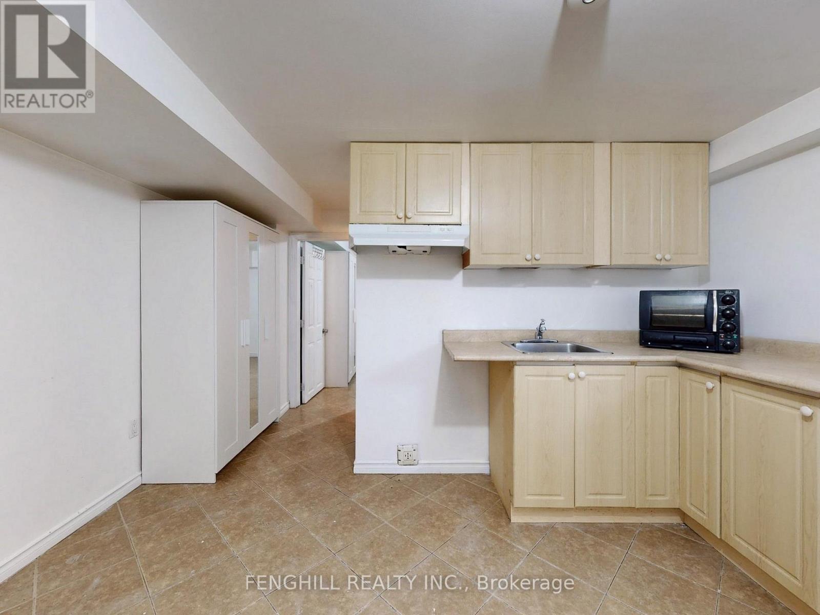 Main - 88 Millersgrove Drive, Toronto, Ontario  M2R 3R9 - Photo 21 - C12506612