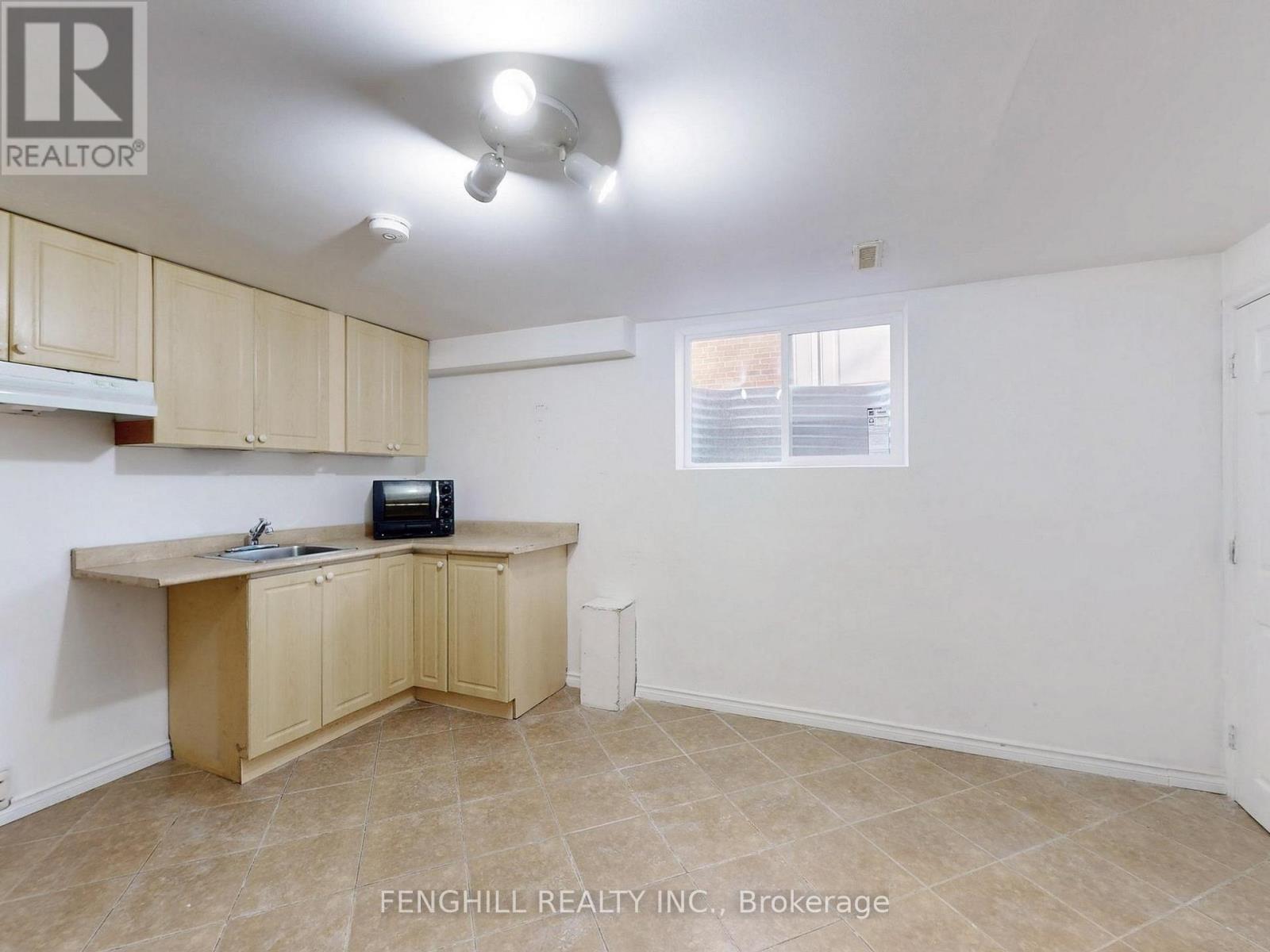 Main - 88 Millersgrove Drive, Toronto, Ontario  M2R 3R9 - Photo 22 - C12506612