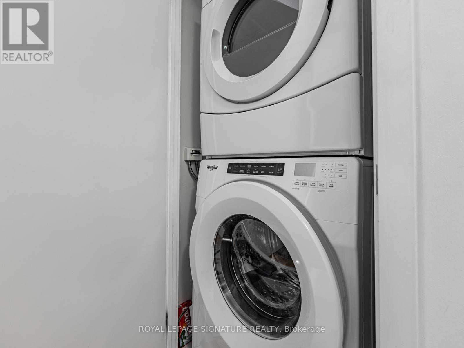 1804 - 295 Adelaide Street W, Toronto, Ontario  M5V 0L4 - Photo 27 - C12506626